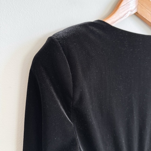 BARDOT • Lorena Velvet Bodysuit in Black - Picture 8 of 12